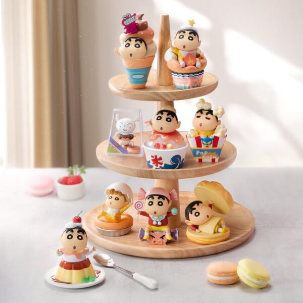 52TOYS Crayon Shinchan Dessert Time, 1PC Action Figure Collectible Toy Kawaii Creative Gift Room Decor Desktop Decoratio