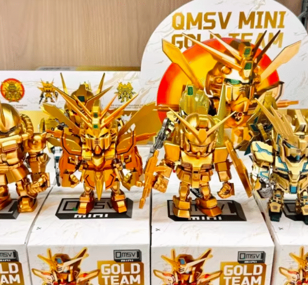 【NEW】Bandai Gundam QMSV MINI GOLD TEAM Series Blind Box