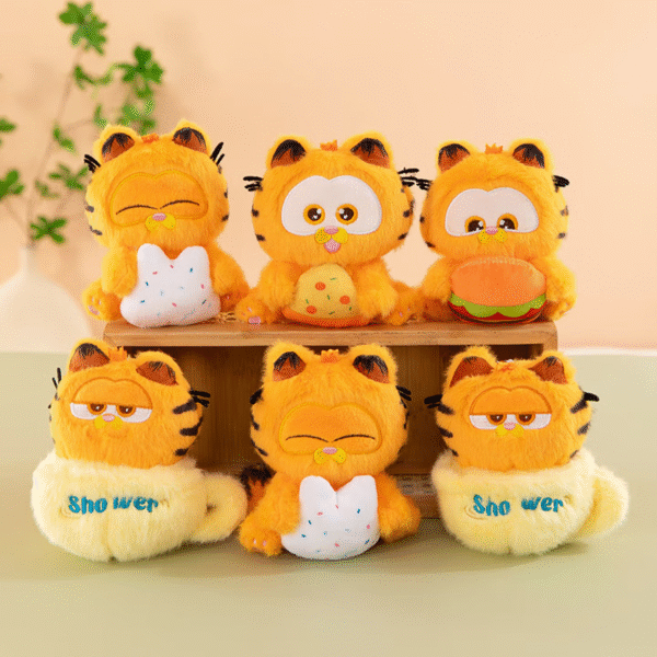 Garfield Cute & Funny Plush Backpack Keychains Blind Boxes
