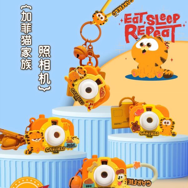 New Movie Garfield Family Camera Keychain Pendant Doll