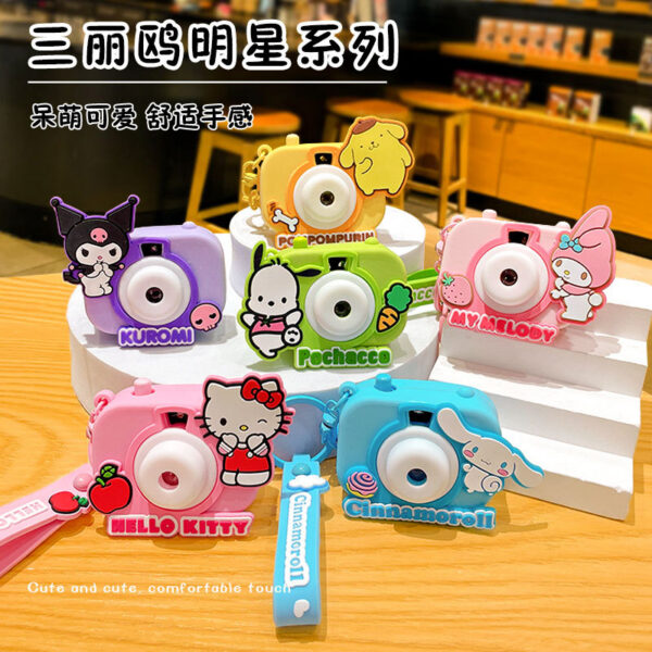 Genuine cartoon Sanrio projection camera keychain doll pendant, cute Kuromi car schoolbag keychain