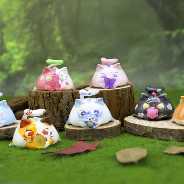 Hala & friends collecitbles mini figures