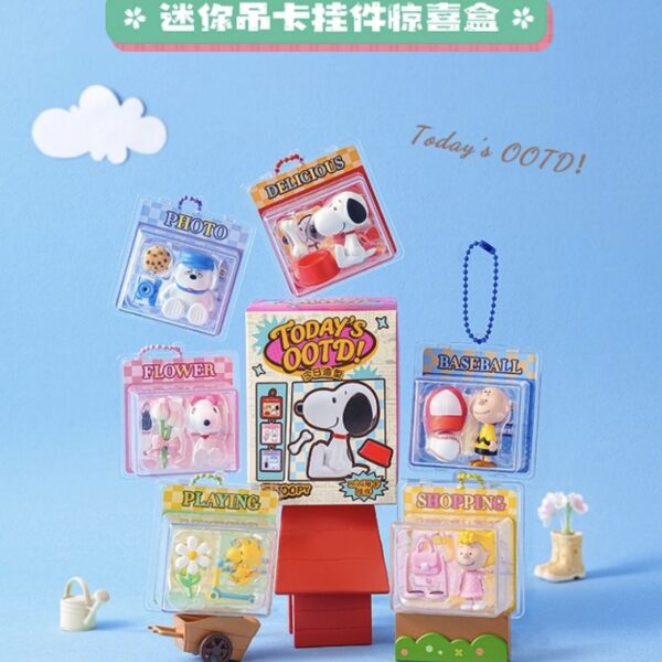 PEANUTS  Snoopy Mini Hanging Card Blind Box 6pcs