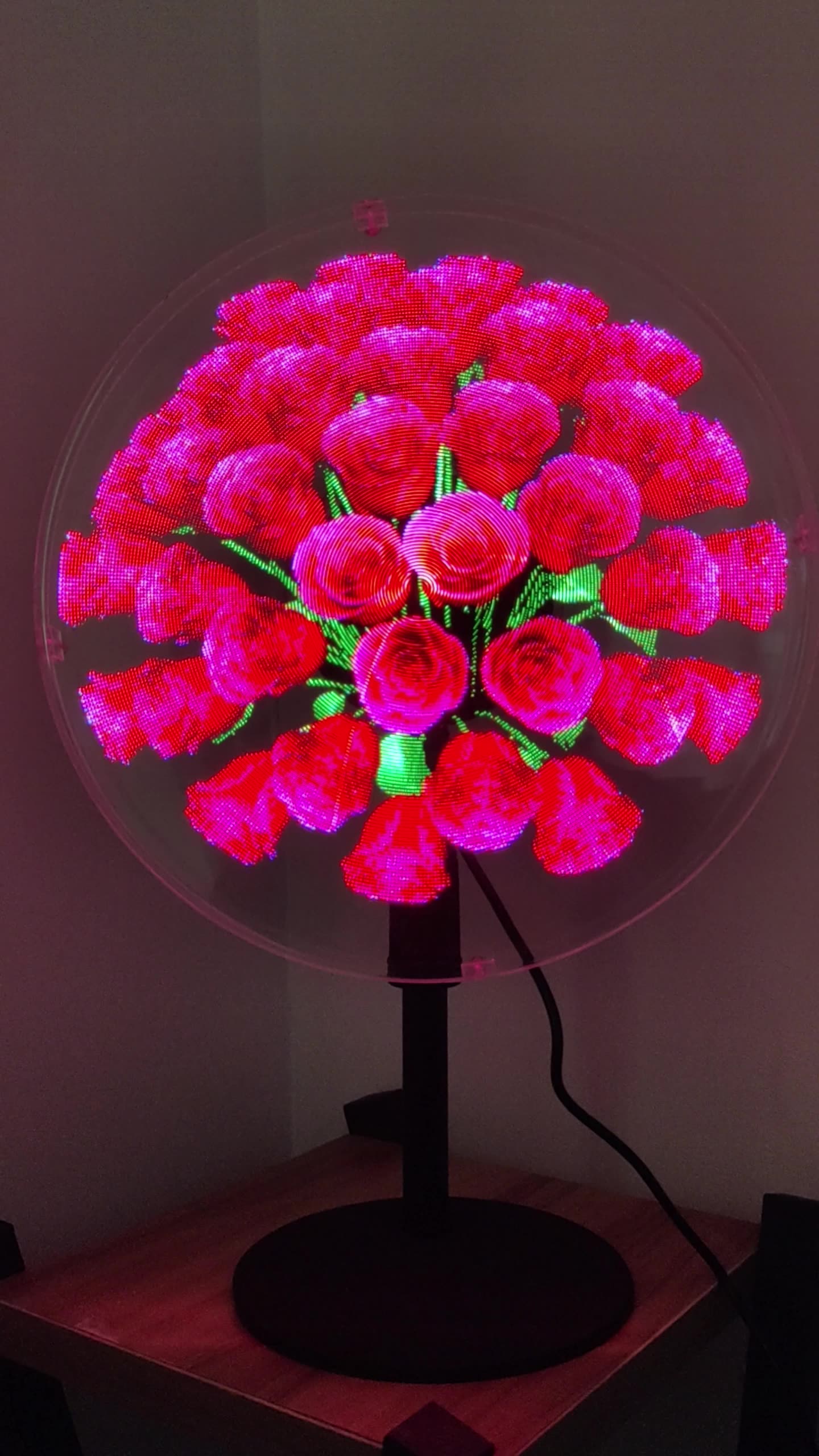 [IMAGE: Hardware Detail]